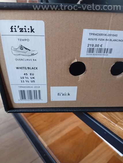 Vends chaussures fizik 45 blanches - 4