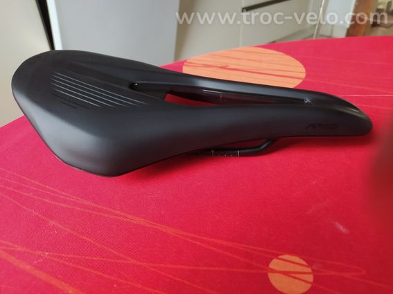 Selle Fizik Vento Argo X3