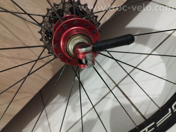 Roue de velo route - 4