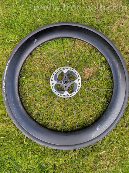 ROUES AV + LENTICULAIRE ROVAL