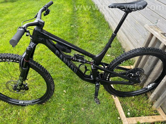 Canyon Spectral - enduro/trail - AXS 160 Pike -150 Rockshox deluxe -13,6 kg  - 2
