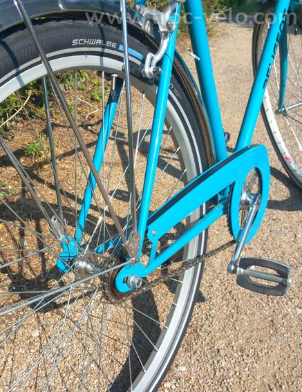PEUGEOT Ville Turquoise Unique remis à NEUF façon Restomod - 4