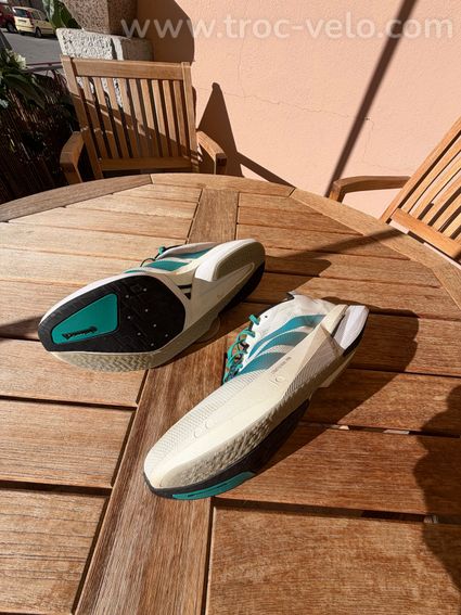 ADIDAS ADIZERO Boston 13 EQT - Taille 43 ⅓ - 3