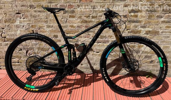 VTT Scott spark 900 édition limitée