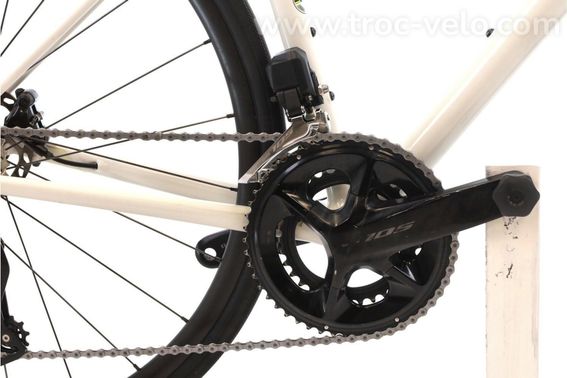 Produit Reconditionne    Specialized Aethos Comp Di2 12v    Blanc   Velo De Route   Tres Bon Etat - 4