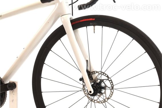 Produit Reconditionne    Specialized Aethos Comp Di2 12v    Blanc   Velo De Route   Tres Bon Etat - 5