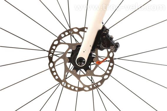 Produit Reconditionne    Specialized Aethos Comp Di2 12v    Blanc   Velo De Route   Tres Bon Etat - 7