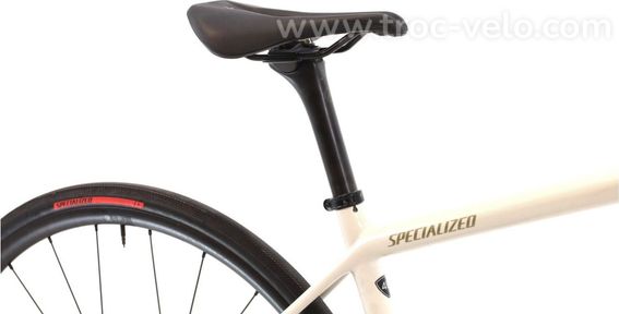 Produit Reconditionne    Specialized Aethos Comp Di2 12v    Blanc   Velo De Route   Tres Bon Etat - 8