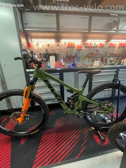 PIVOT switchblade - 4