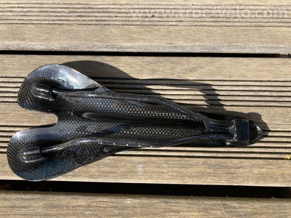 Selle carbone ultra light - 2