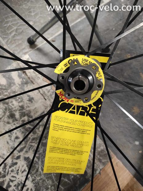 NEUF !! Roue arrière vélo de route Mavic ksyrium elite ust disque - 2