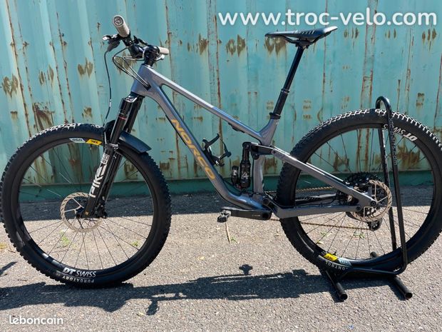 VTT Norco Optic Carbone Taille M - Comme neuf - 7