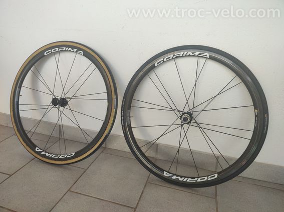 Vds paire de roues carbone CORIMA