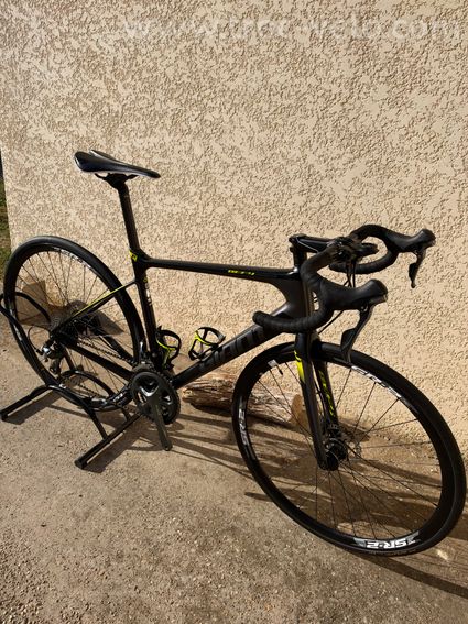 GIANT DEFY ADVANCED 3-CDB M CARBON - 2