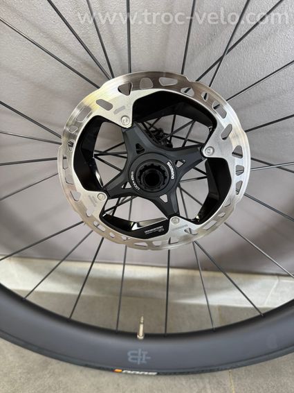 Roue avant black Inc 60 mm - 4