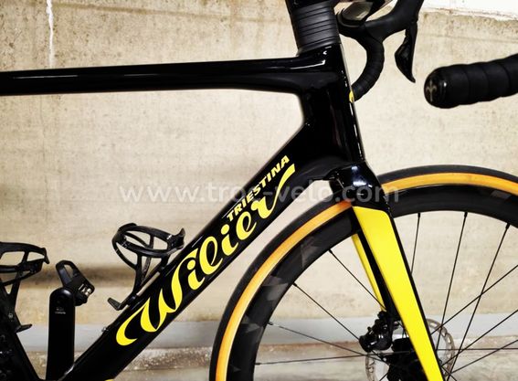 Vélo Course Wilier Triestina – Équipe Pro Cofidis – Cadre Alu 57cm – 9 Vitesses – Occasion