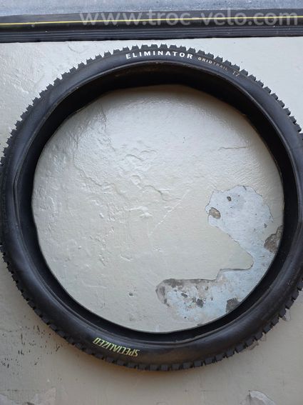 Lot de 5 pneus VTT Specialized + mousses Pepi's - 5
