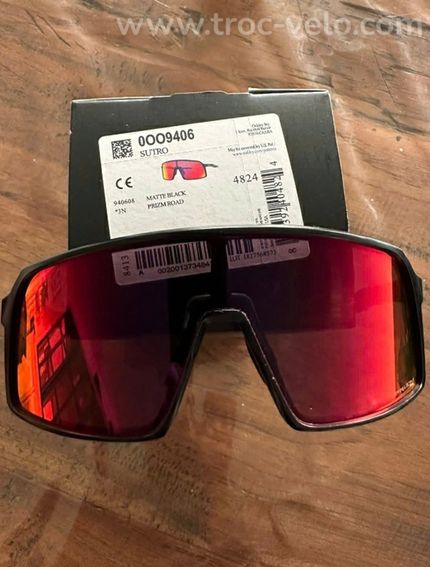 Lunettes de vélo Oakley Sutro - 2