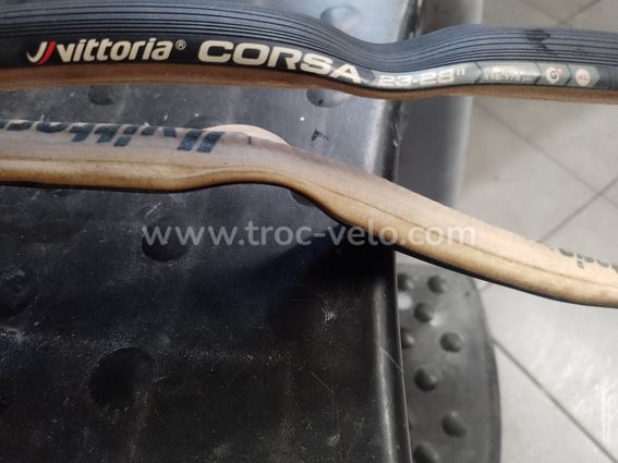 Vends 2 boyaux graphènes vittoria Graphène 23 mm