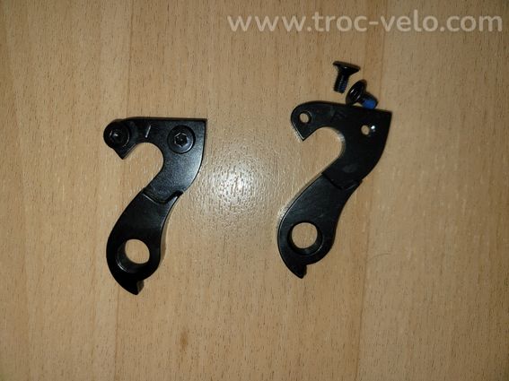 Pattes de dérailleur origine axxome 250/350/400/RS freins à patins - 2