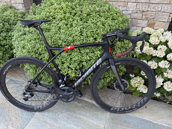 Lapierre Xelius SL 700 Disc – Ultegra Di2 – 2 paires de roues – Taille L - 4