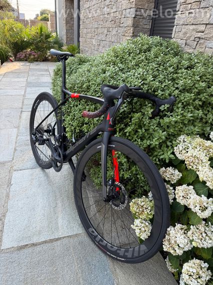 Lapierre Xelius SL 700 Disc – Ultegra Di2 – 2 paires de roues – Taille L - 8