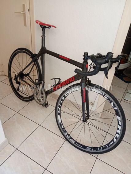 Vends vélo tout carbone