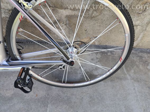 Vend vélo course femme TREK carbon OCLV BONTRAGEE - 4