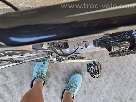 Vend vélo course femme TREK carbon OCLV BONTRAGEE - 8