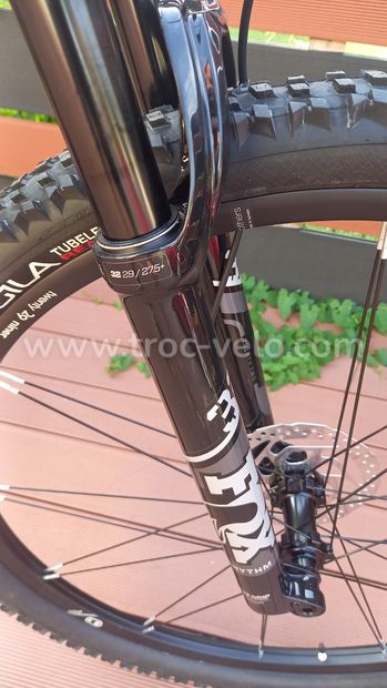 Promo Vtt Neuf Focus carbone Xtr Fox -65% - 9