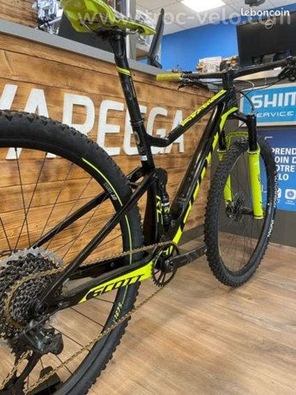 VTT Scott Spark 900 RC WC - 2