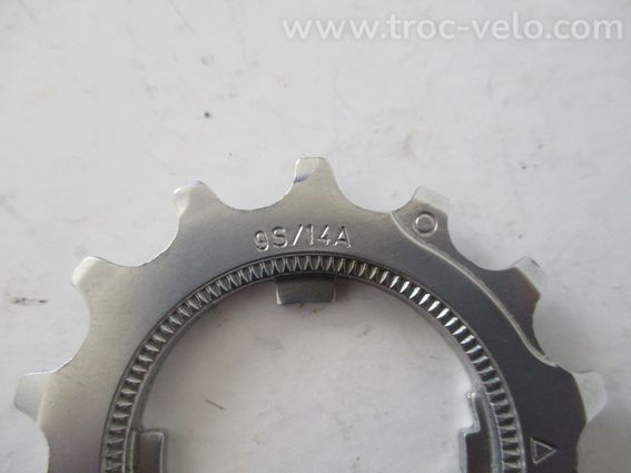 Pignon CAMPAGNOLO 14 Dents 9 Vitesses - 4