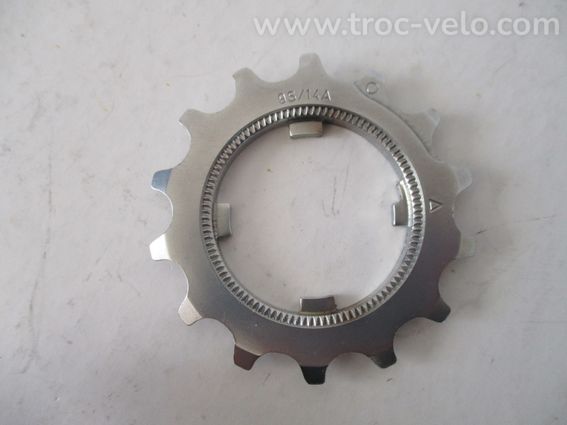 Pignon CAMPAGNOLO 14 Dents 9 Vitesses - 5