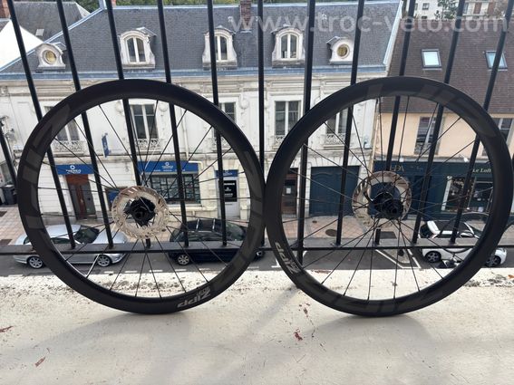 Paire Zipp 303s - 2