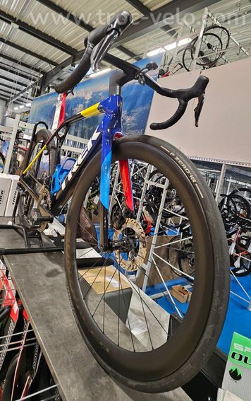 Vélo route Trek Madone SLR 7 8e gén. Ultegra Di2 - 2