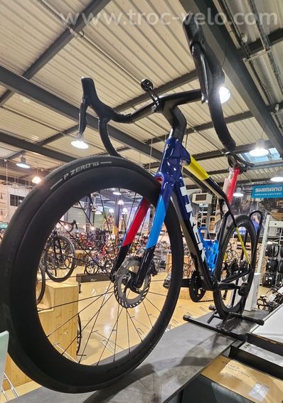Vélo route Trek Madone SLR 7 8e gén. Ultegra Di2 - 3