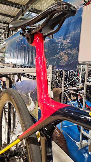 Vélo route Trek Madone SLR 7 8e gén. Ultegra Di2 - 10