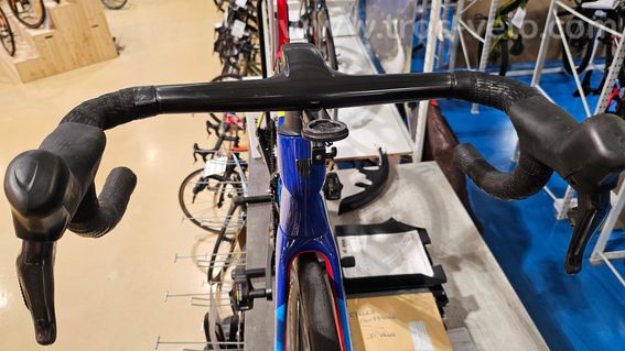 Vélo route Trek Madone SLR 7 8e gén. Ultegra Di2 - 12