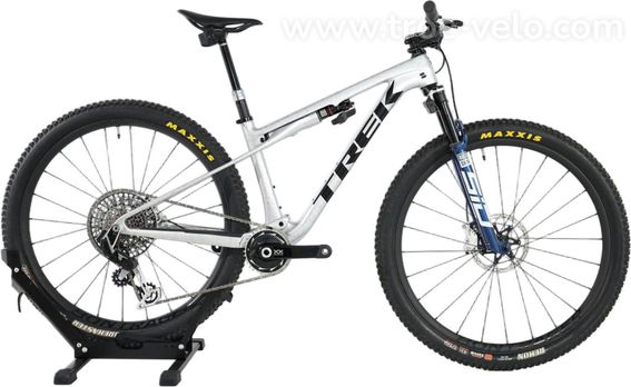 Produit Reconditionne Vtt Trek Supercaliber Slr 9 9 Flight Attendant 2025 Tres Bon Etat
