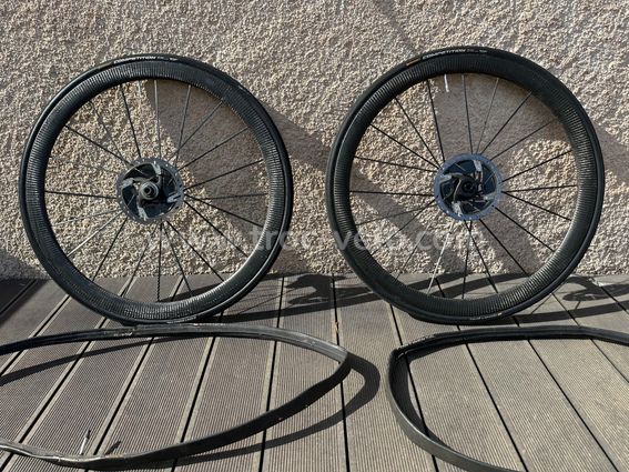 MAVIC COSMIC ULTIMATE T DISC à Boyaux