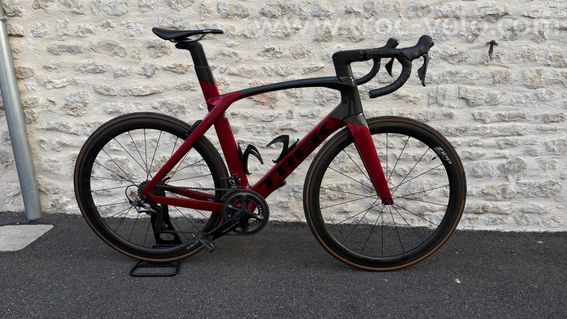 TREK MADONE - 2