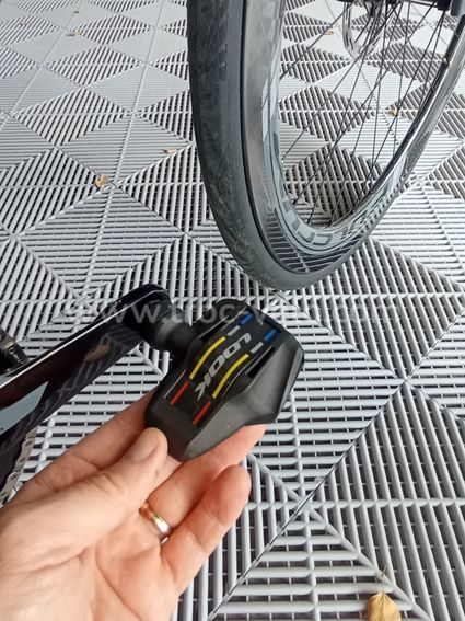 Vélo chrono Van Rysel XCR 2025 T.M AXS Sram état neuf seulement 200km. - 9