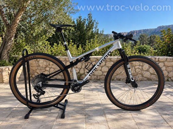 VTT POLYGON DR0 2026 AXS