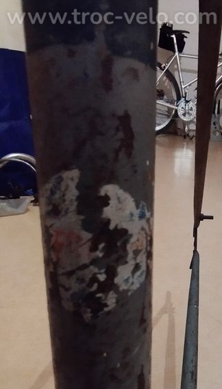 Cadre vélo ancien Magnum chapeau de gendarme en Bé - 8