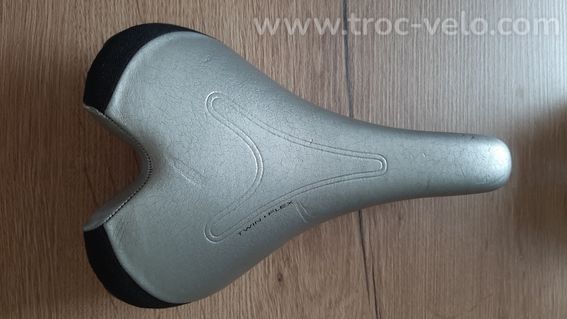 Selle Fi'zi:k - 3