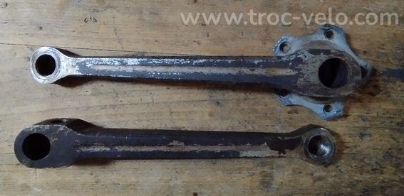 Pédalier ancien a clavettes 170mm acier en Bé - 2