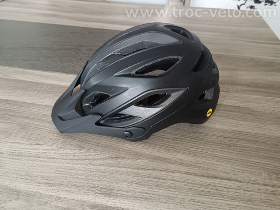 Giro merit spherical