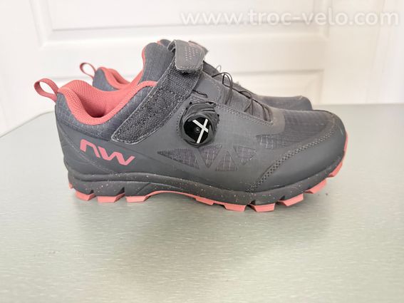 Chaussures VTT NW femme T 40 - 3