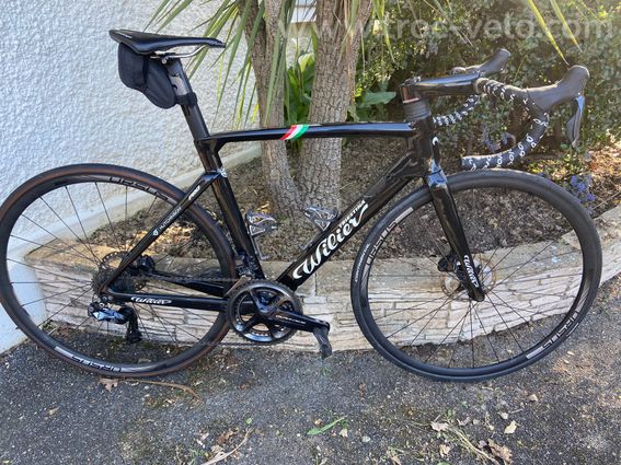 Vélo Wilier Cento 10 Pro, cadre carbone, Dura-Ace Di2