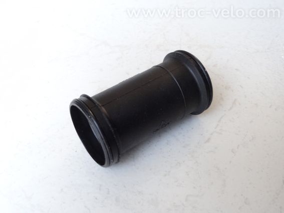Manchon plastique boîtier de pédalier SHIMANO Hollowtech II  - 8